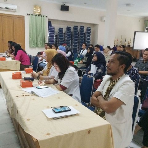 Seminar Pakar